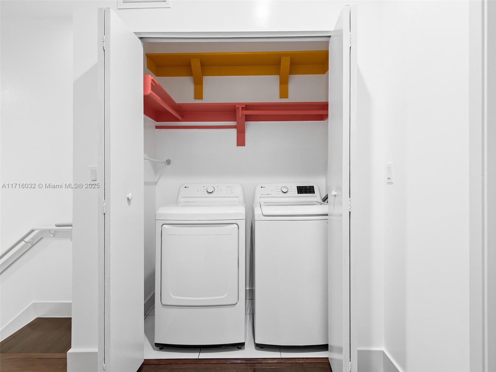 WEITZER AVENTURA PLACE CO - Residential