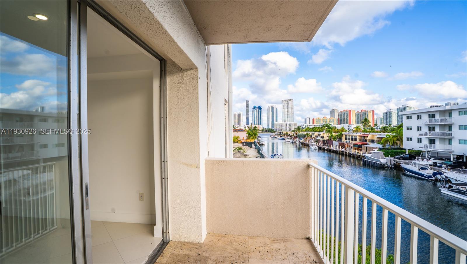 SUNNY SHORES CONDO - Residential Lease