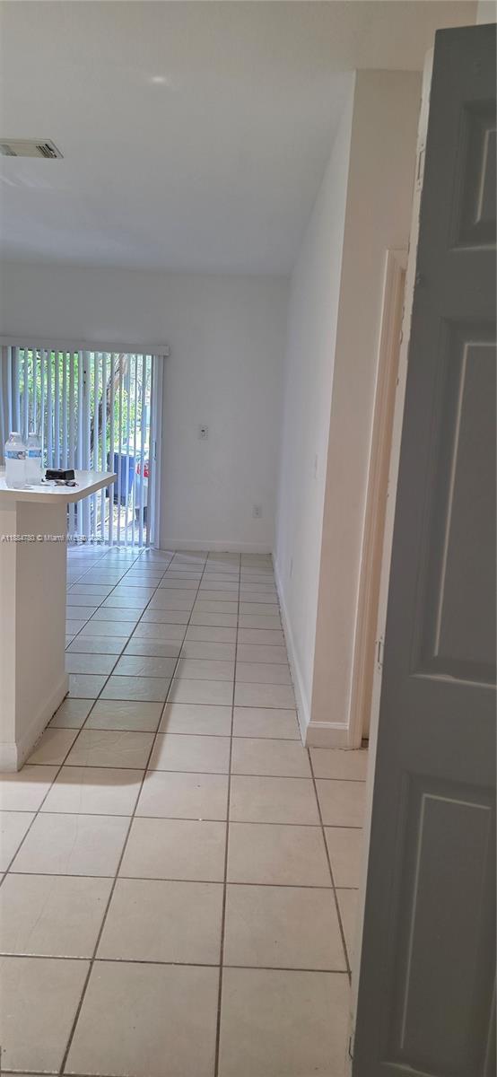 SILVER PALM HOMES - Residential Lease