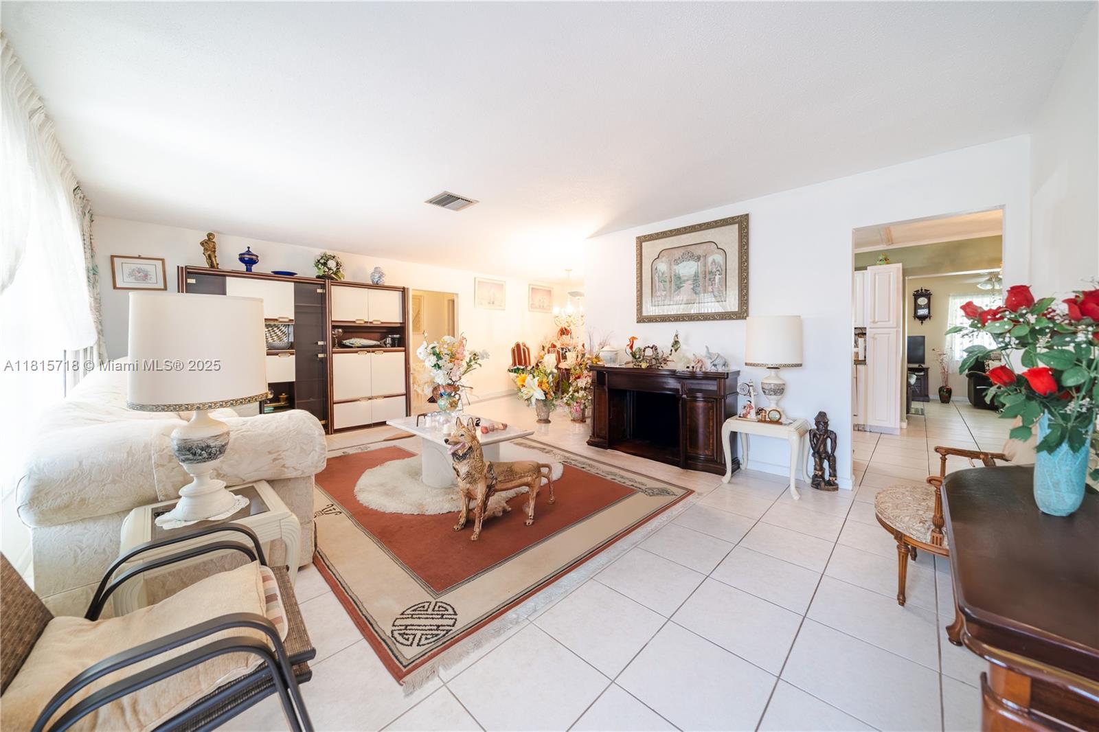 MAINLANDS OF TAMARAC LAKE - Residential