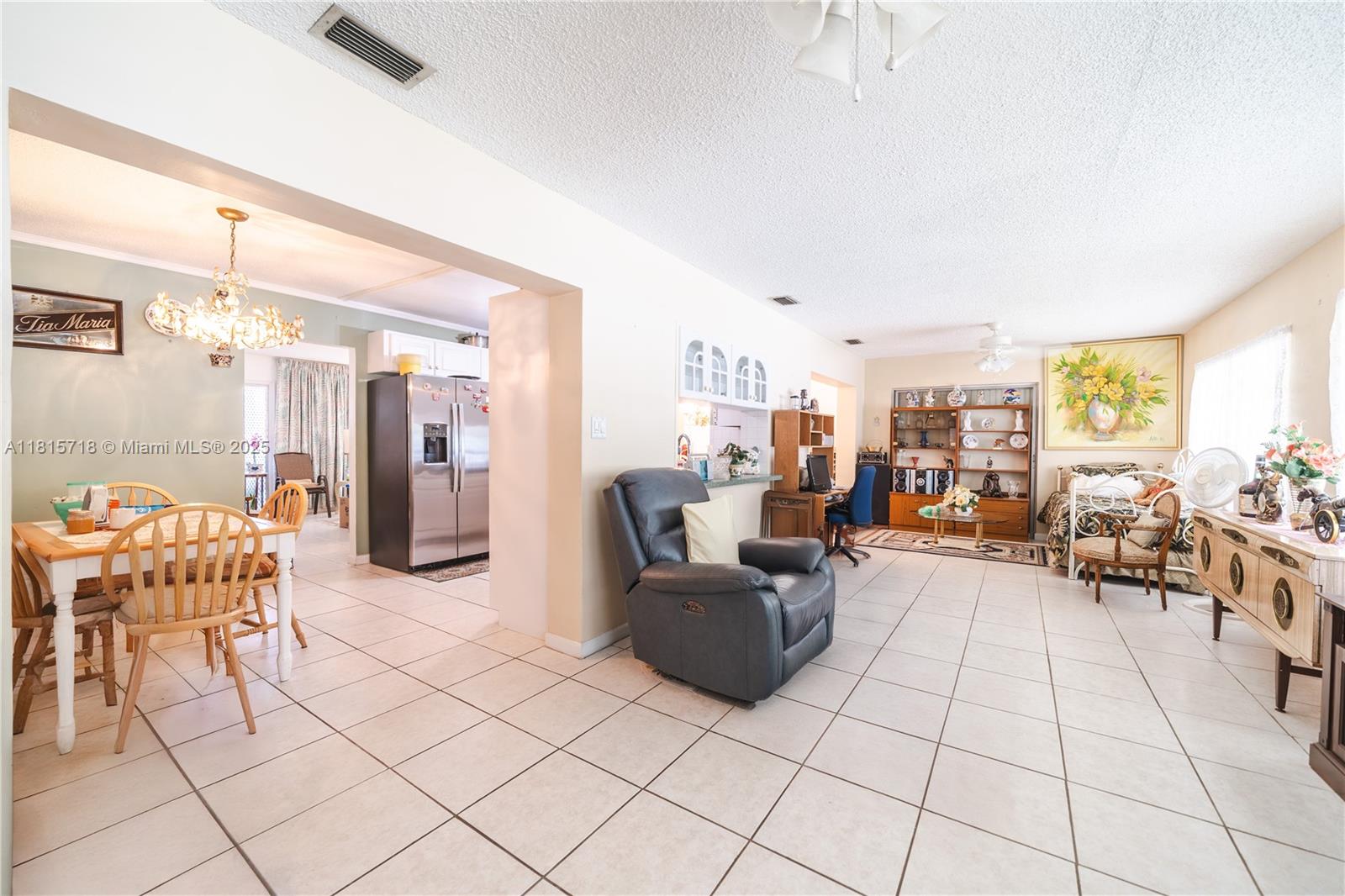 MAINLANDS OF TAMARAC LAKE - Residential