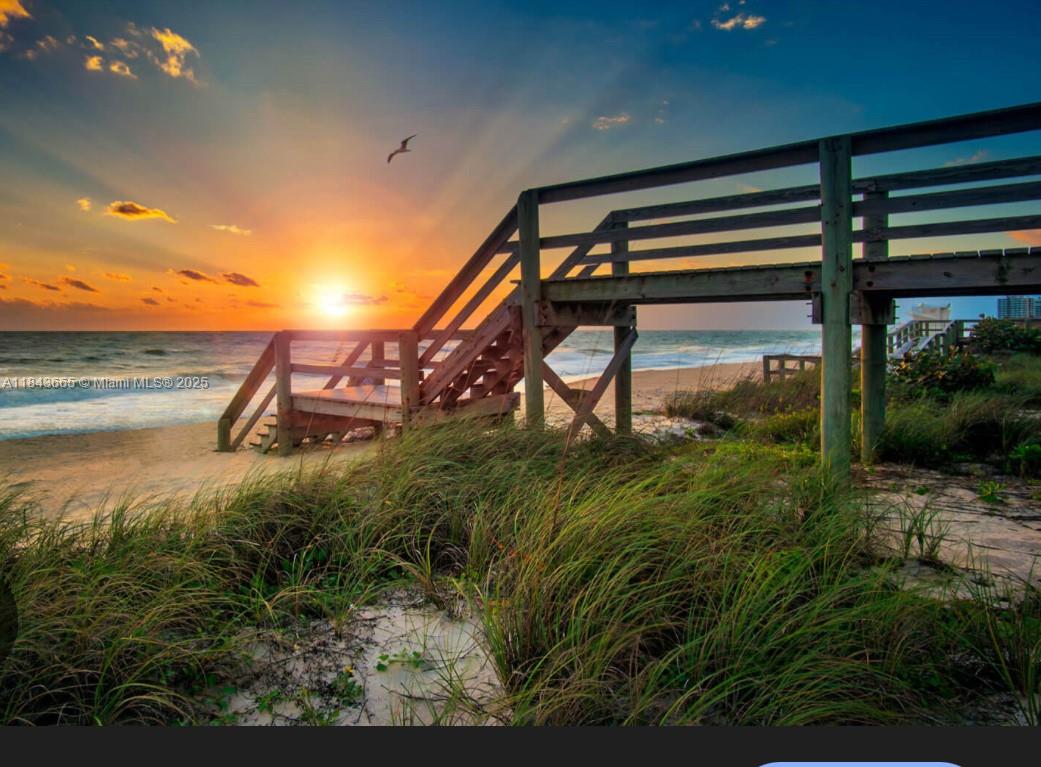 VERO LAKE ESTATES UNIT H- - Land