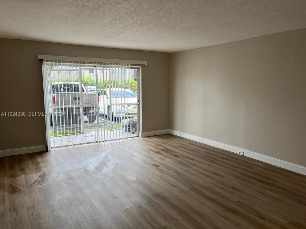 TOWN SQUARE CONDO - Residential Lease