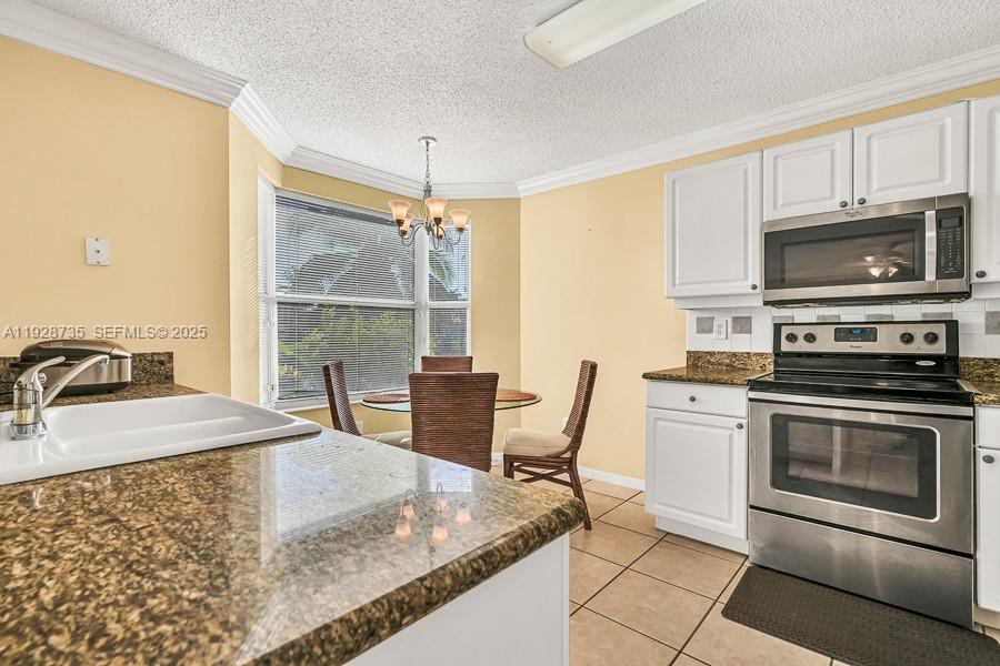 TWIN ACRES - Residential