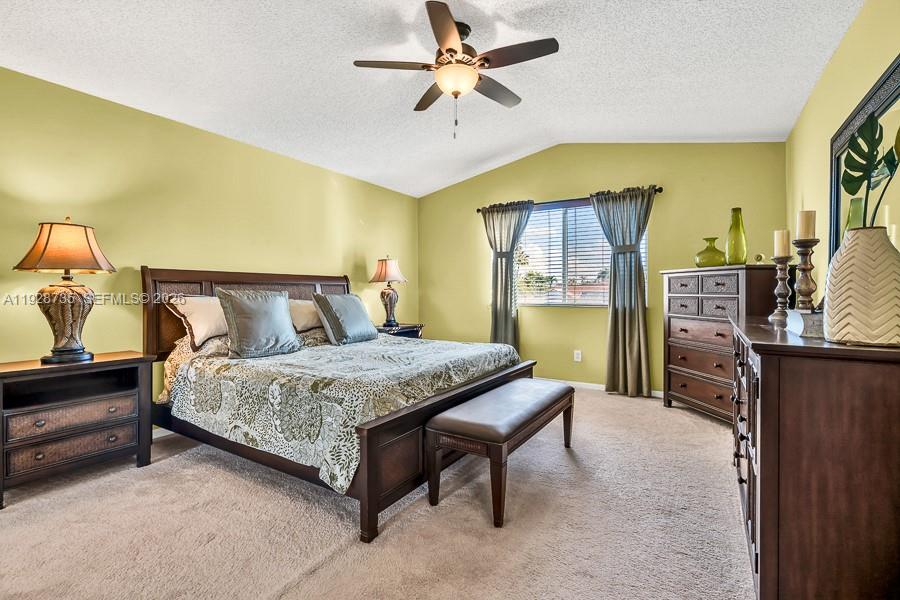 TWIN ACRES - Residential