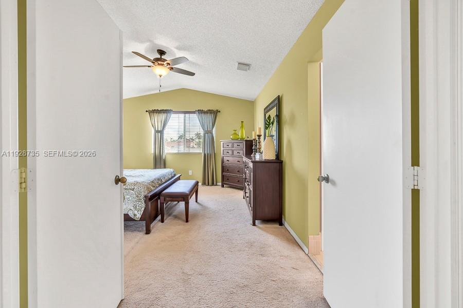 TWIN ACRES - Residential