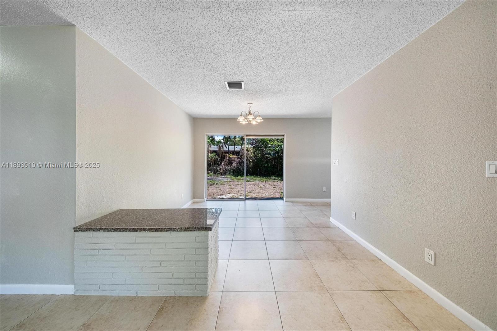 LINWOOD GARDENS - Residential