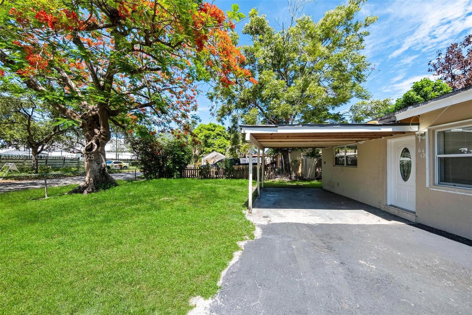 LINWOOD GARDENS - Residential