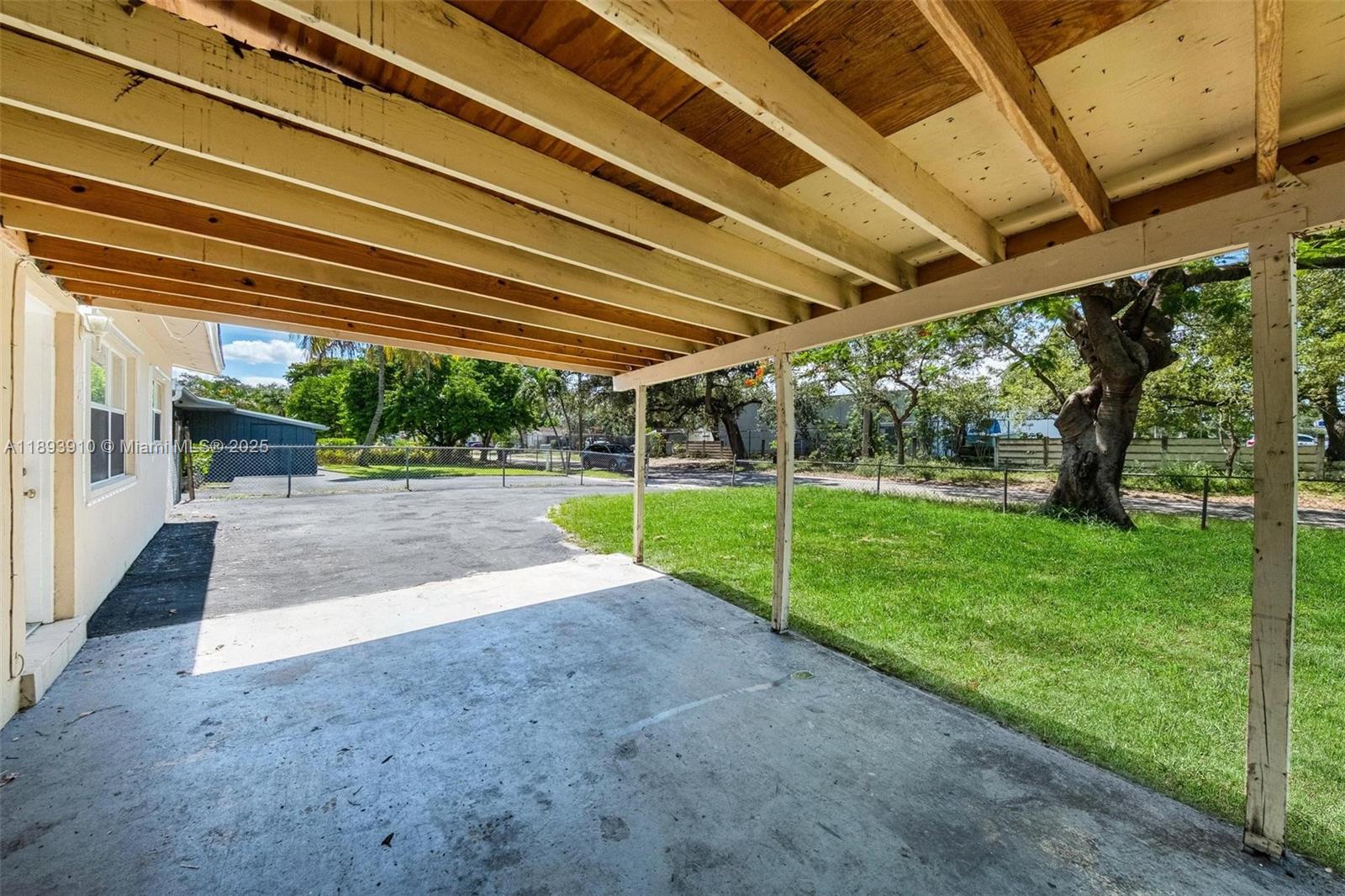 LINWOOD GARDENS - Residential