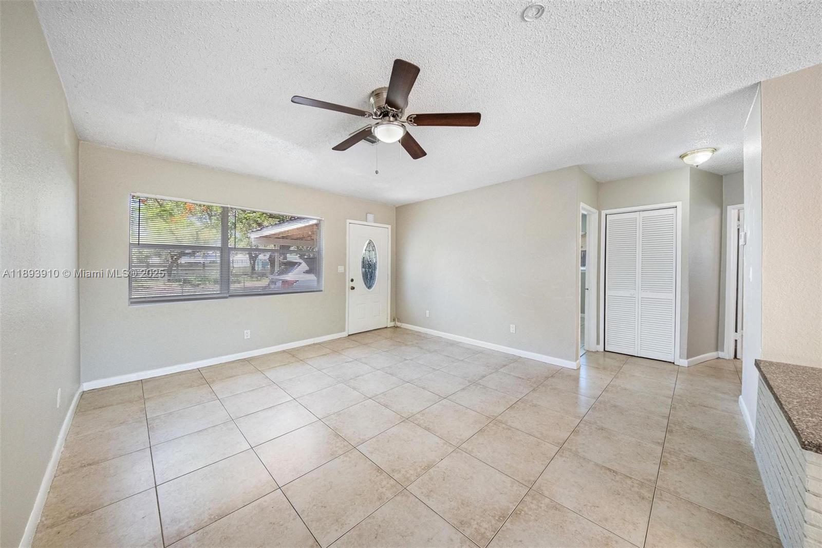 LINWOOD GARDENS - Residential