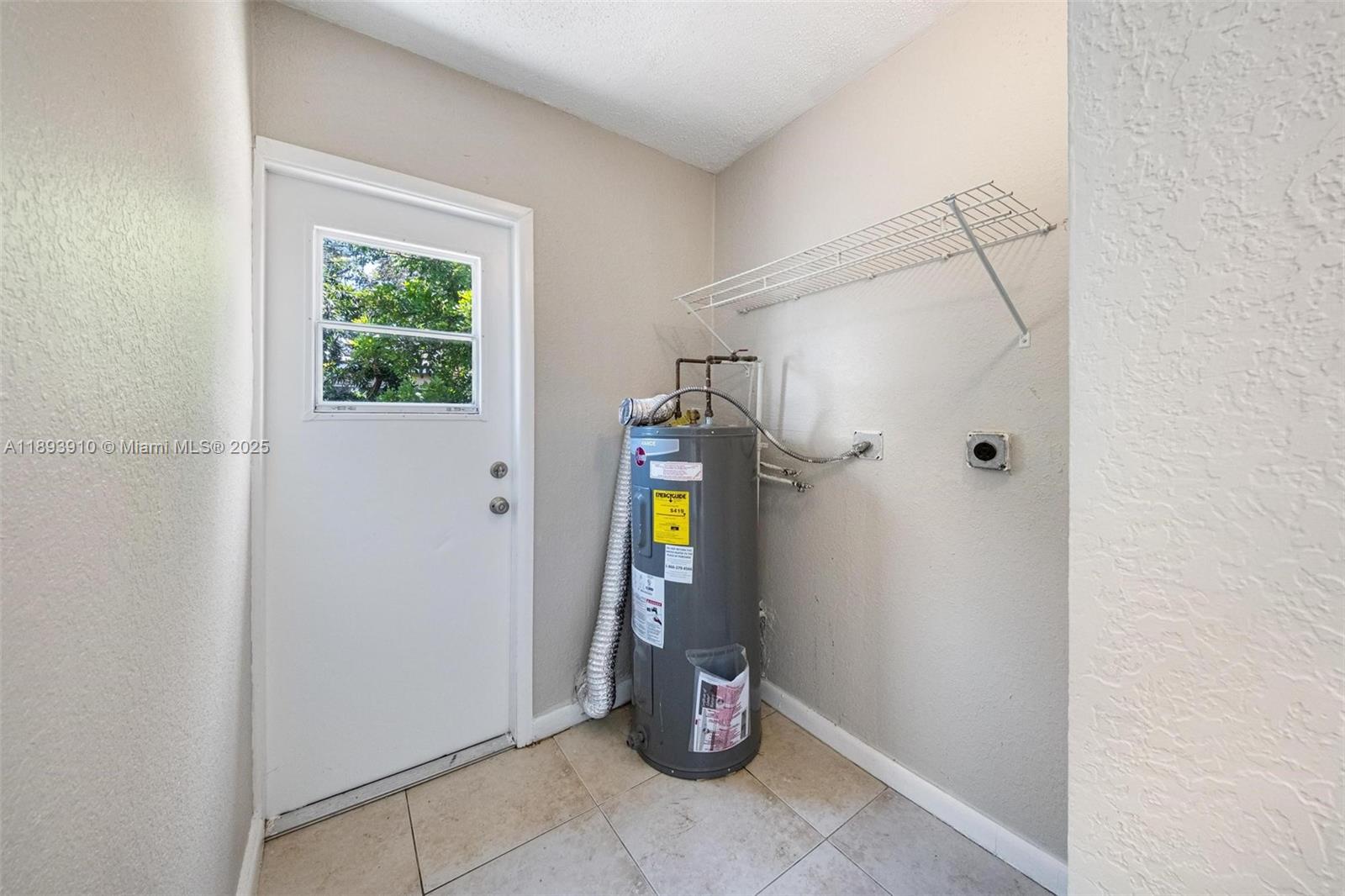 LINWOOD GARDENS - Residential