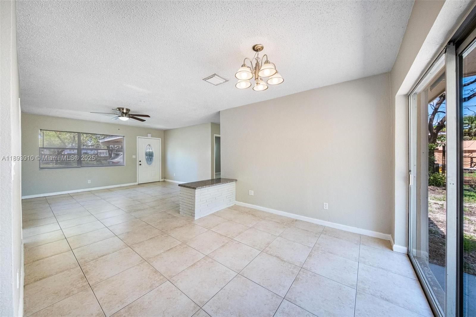 LINWOOD GARDENS - Residential