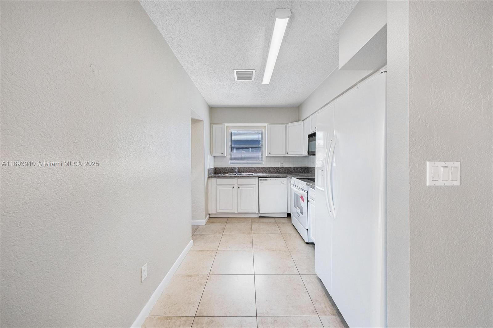 LINWOOD GARDENS - Residential