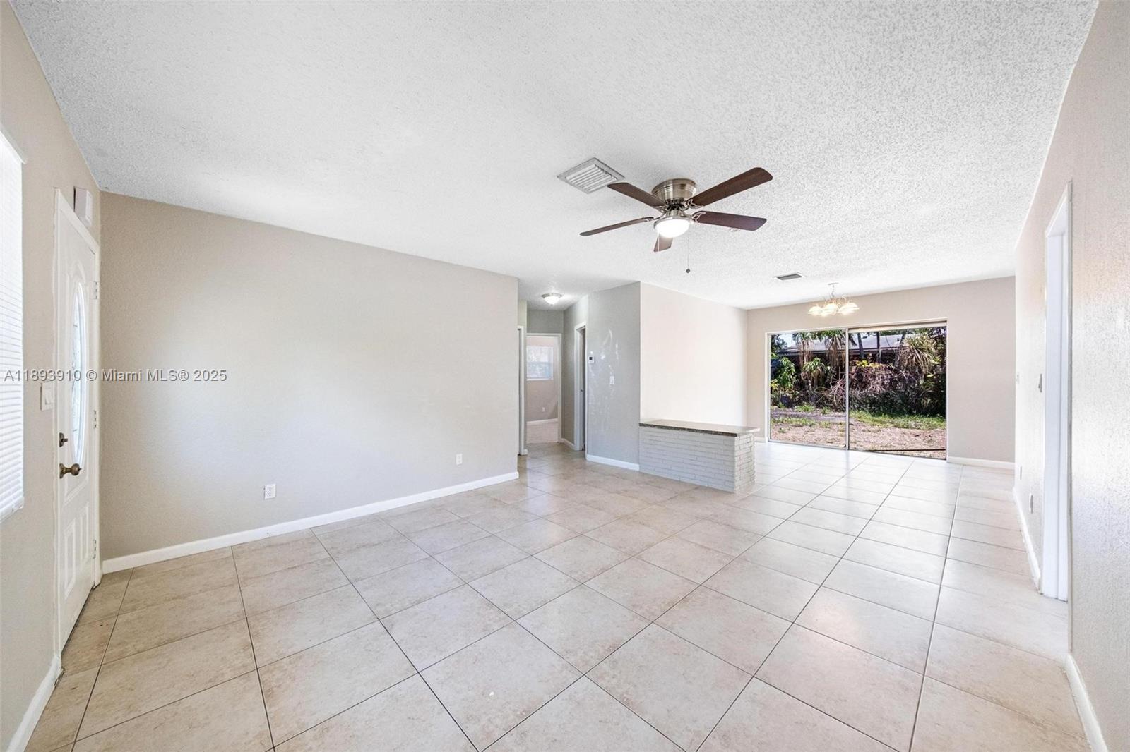 LINWOOD GARDENS - Residential