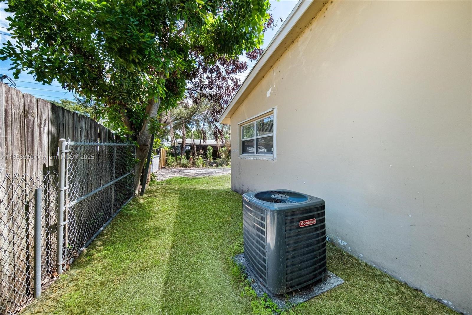 LINWOOD GARDENS - Residential