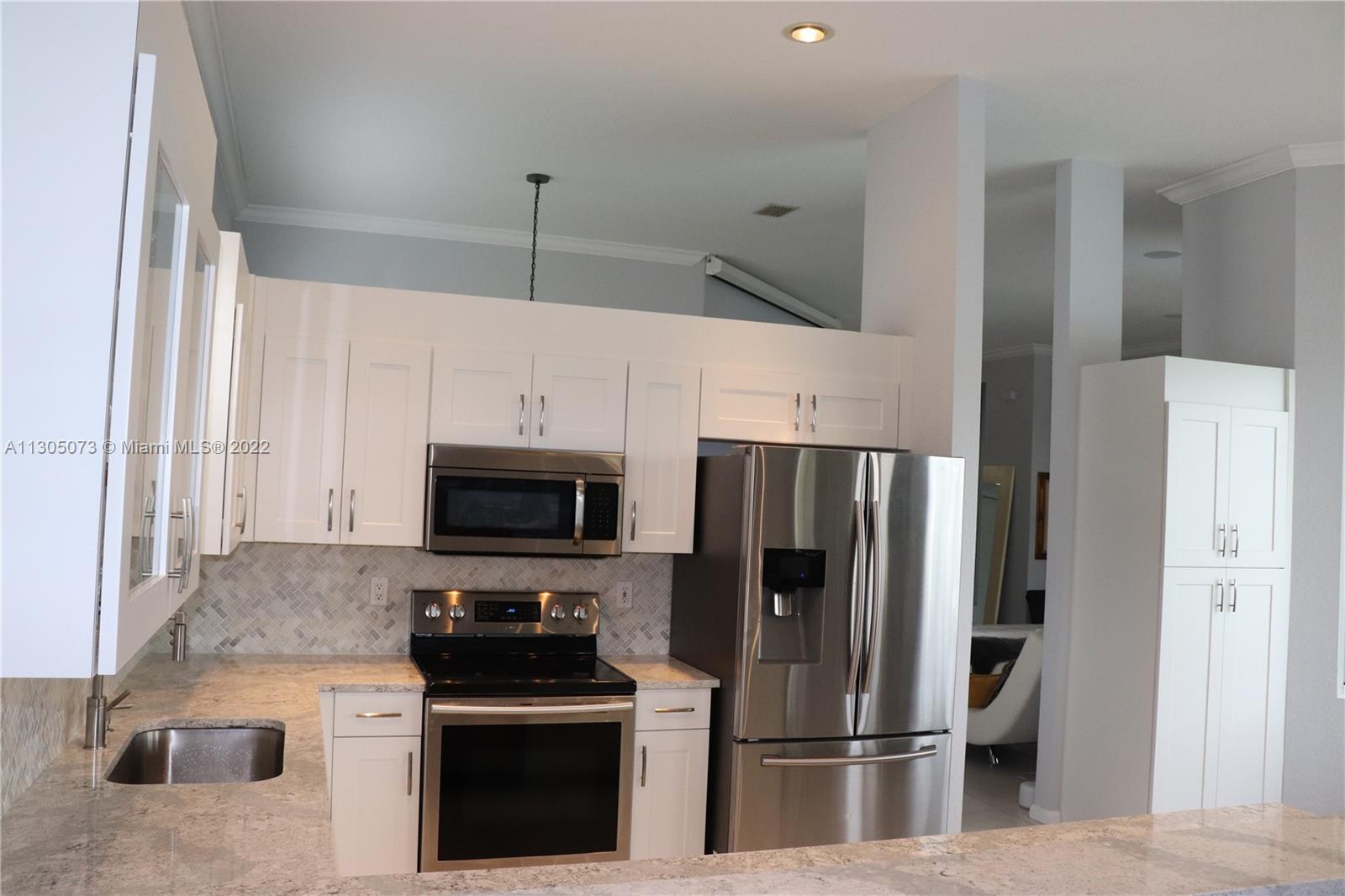 CORAL CREEK 146-6 B - Residential