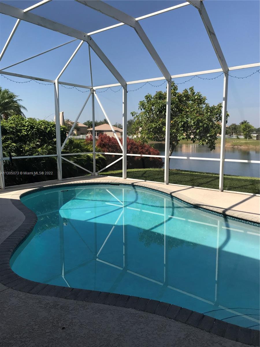 CORAL CREEK 146-6 B - Residential