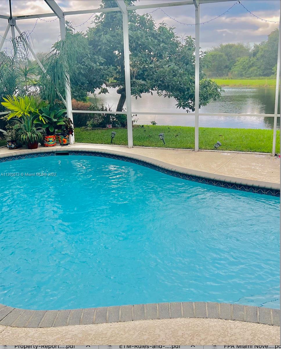 CORAL CREEK 146-6 B - Residential