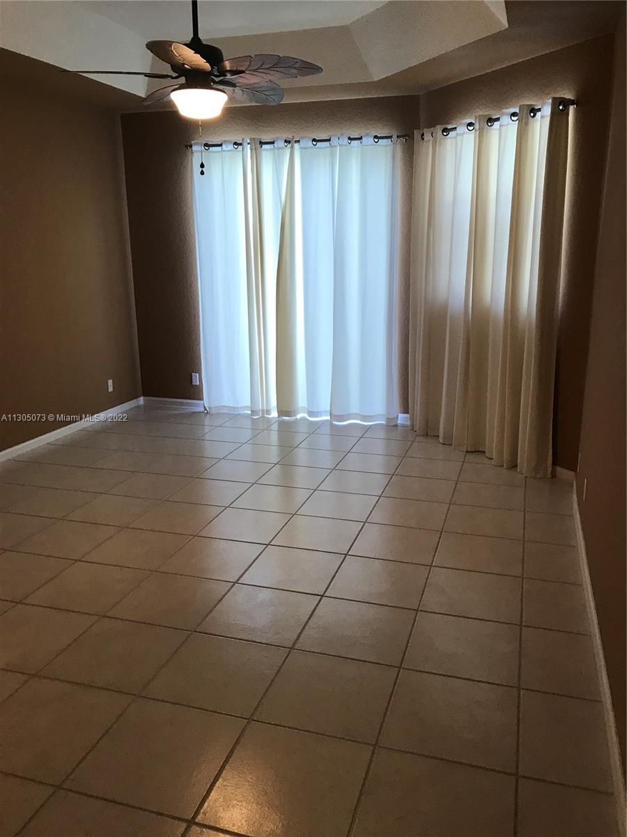 CORAL CREEK 146-6 B - Residential