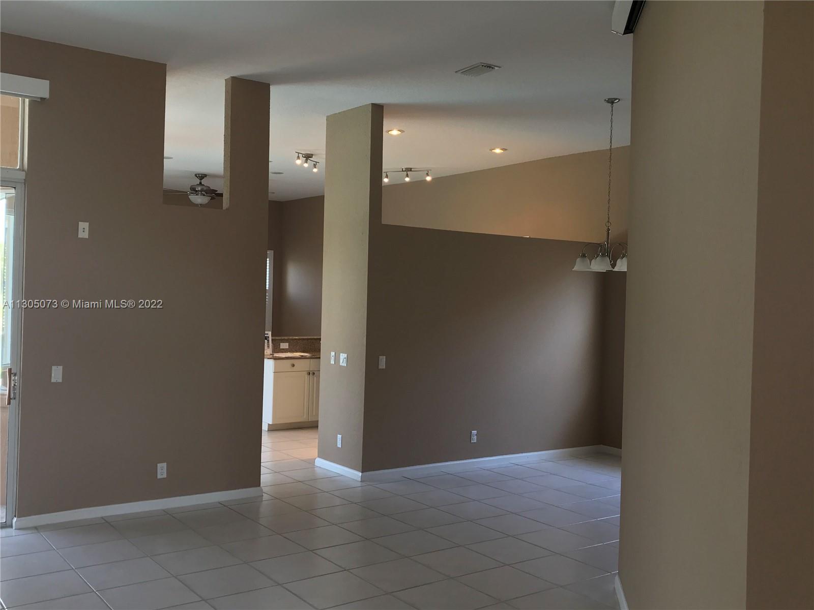 CORAL CREEK 146-6 B - Residential