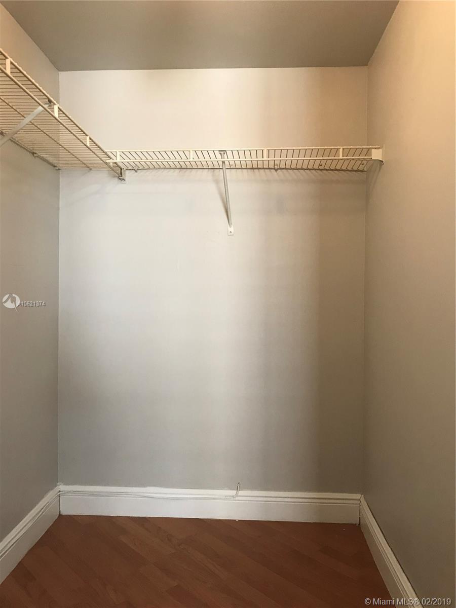 VILLAS DEL PARAISO CONDO - Residential Lease