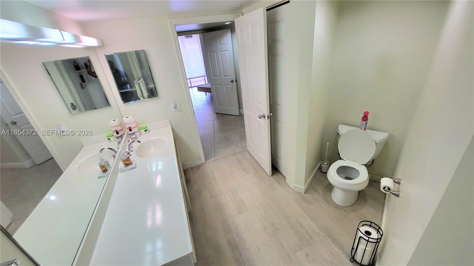 MYSTIC POINTE TOWER 500 C - Residential