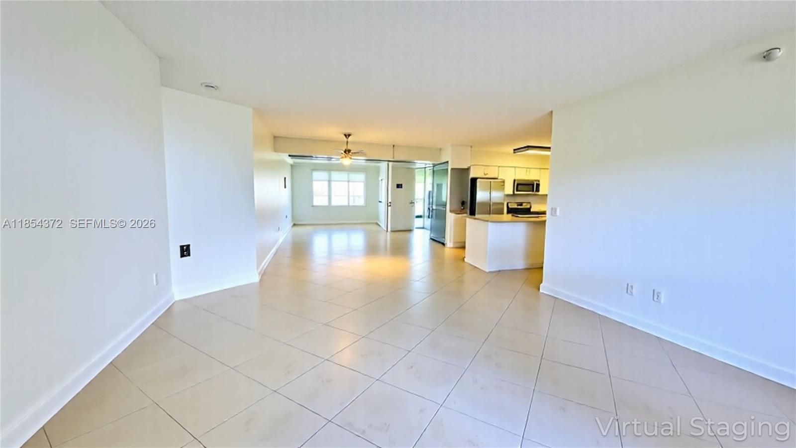 MYSTIC POINTE TOWER 500 C - Residential