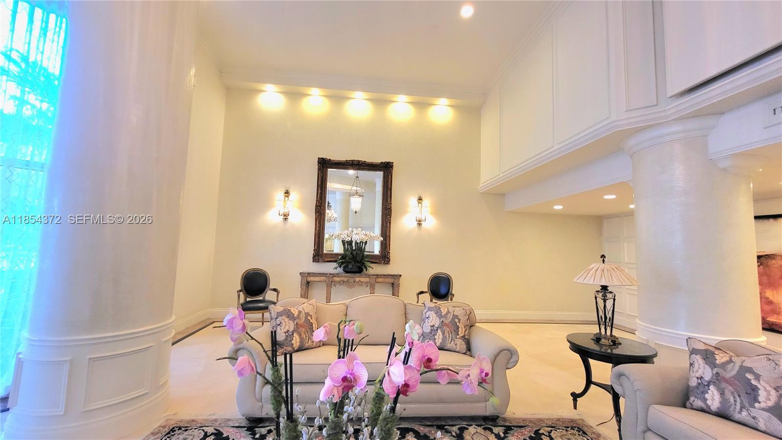 MYSTIC POINTE TOWER 500 C - Residential