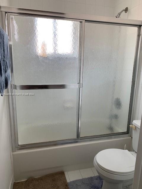 THE SEASONS VILLAS & THMS - Residential Lease