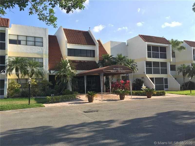 BEAUTIFUL PROPERTY LOCATED IN THE PRESTIGIOUS CITY OF WESTON. 1 BED AND 1.5 BATHS. FIRST TIME BUYER OR INVESTOR DREAM. GREAT SOCIAL AREA FLOOR PLAN. IMPACT WINDOWS, SCREENED BALCONY. BUILDING WITH RENOVATED LOBBY ENTRANCE FOR SECURITY. WASHER AND DRYER INSIDE THE UNIT. BONAVENTURE COUNTRY CLUB. GREAT LOCATION CLOSE TO MAIN HIGH WAYS, ACCESS ROAD, PARKS, HOSPITAL, RESTAURANTS, CHURCHS, SHOPPINGS CENTER. 20 MINUTES FROM THE FORT LAUDERDALE INTERNATIONAL AIRPORT AND BEACHES. SAWGRASS MILL MALL AND MUCH MORE. IT WON'T LAST.
