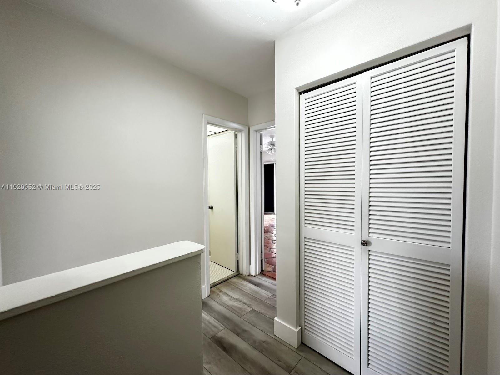 LAKE ROYAL EAST - Residential