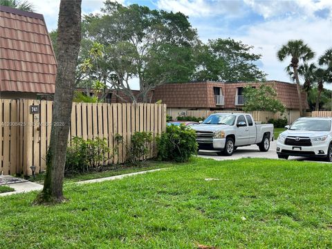 Tiny photo for 736 Mill Valley Pl #736, West Palm Beach, FL 33409 (MLS # A12008425)