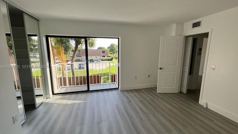 Tiny photo for 736 Mill Valley Pl #736, West Palm Beach, FL 33409 (MLS # A12008425)