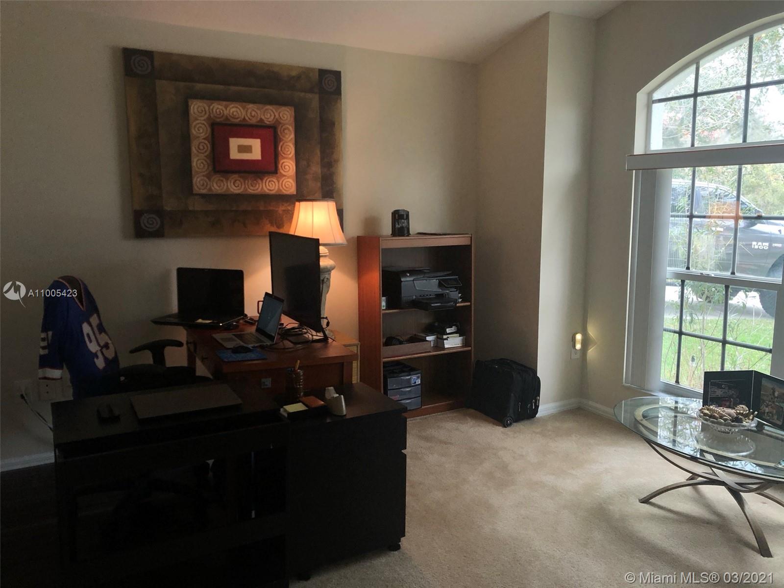 MEADOW POINTE PARCEL 8 UNI - Residential