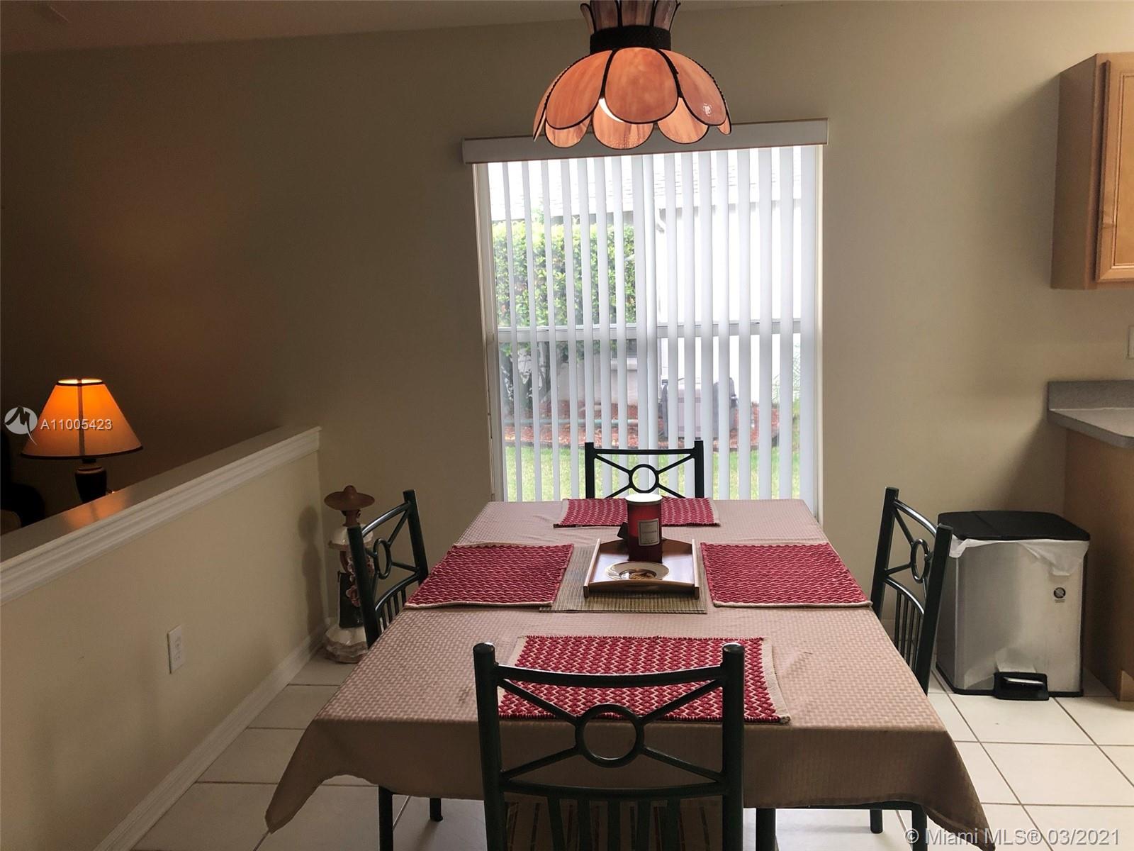 MEADOW POINTE PARCEL 8 UNI - Residential