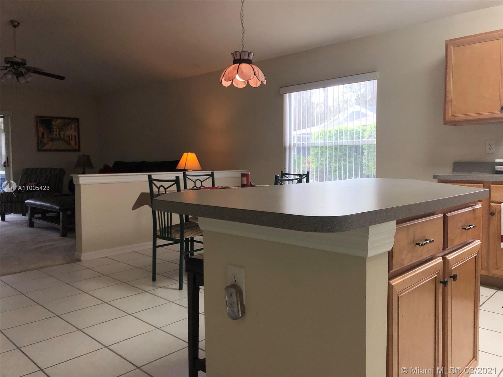 MEADOW POINTE PARCEL 8 UNI - Residential