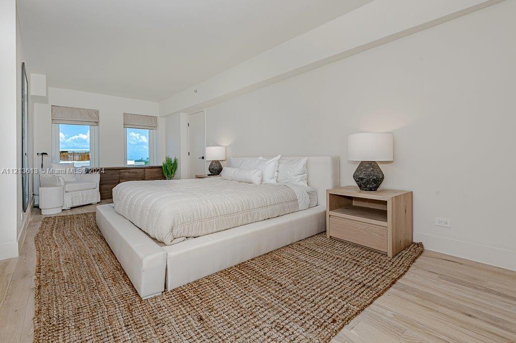 RONEY PALACE CONDO - Residential Lease