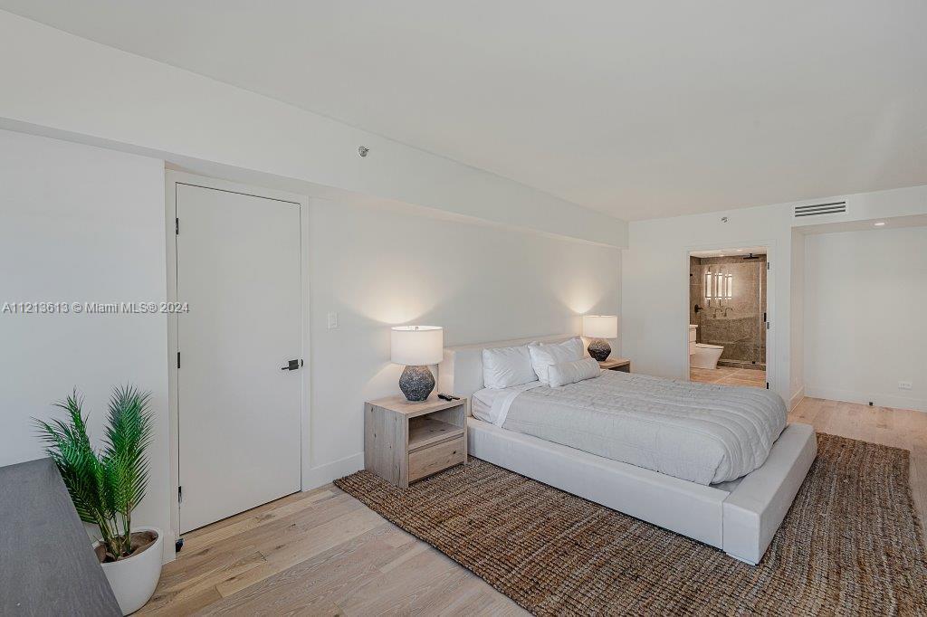 RONEY PALACE CONDO - Residential Lease