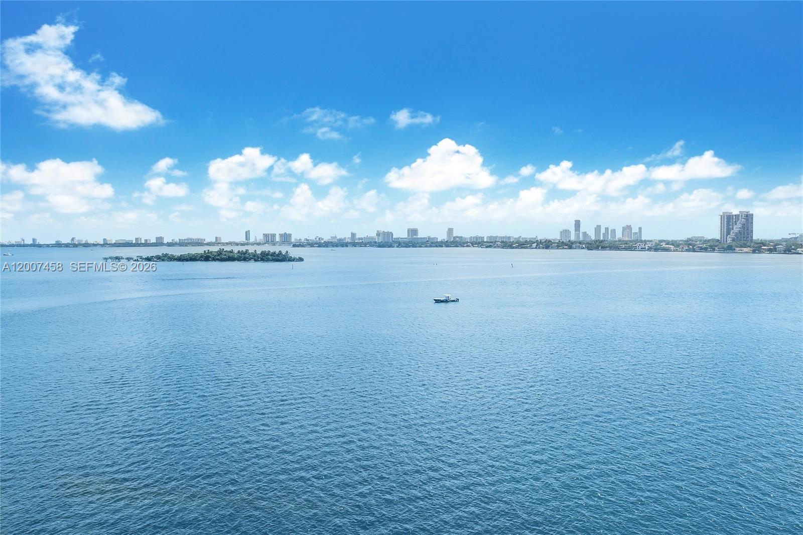 NEW WAVE CONDO - Residential