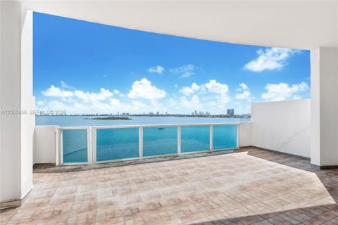 Tiny photo for 725 NE 22nd St #7B, Miami, FL 33137 (MLS # A12007458)