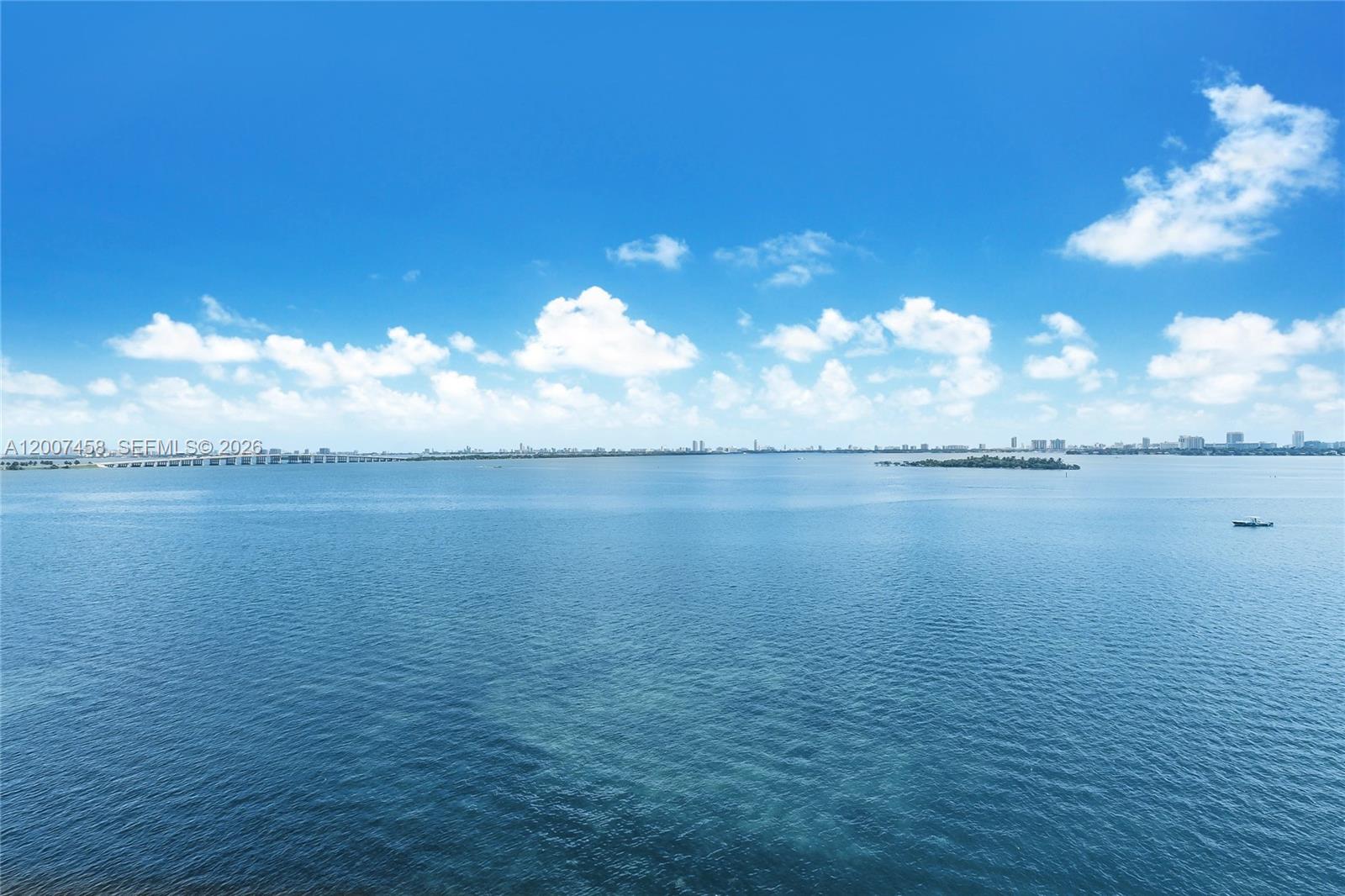 NEW WAVE CONDO - Residential