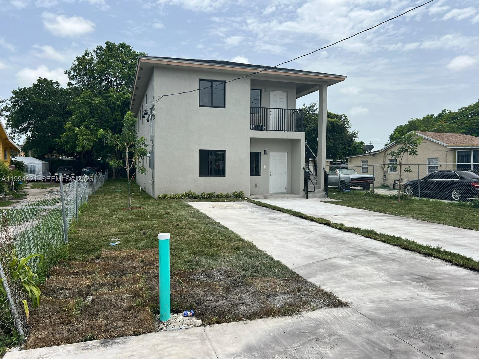 HIALEAH HEIGHTS - Residential Lease