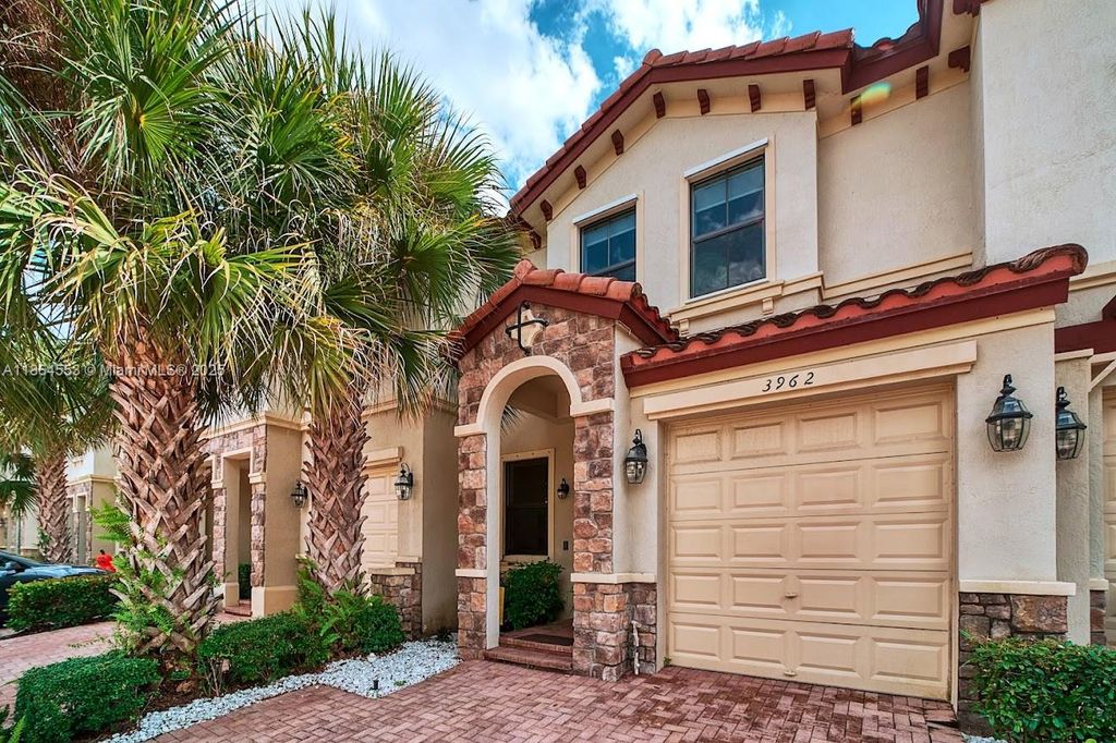 Photo of 3962 Devenshire Ct, Coconut Creek, FL 33073 (MLS # A11864553)