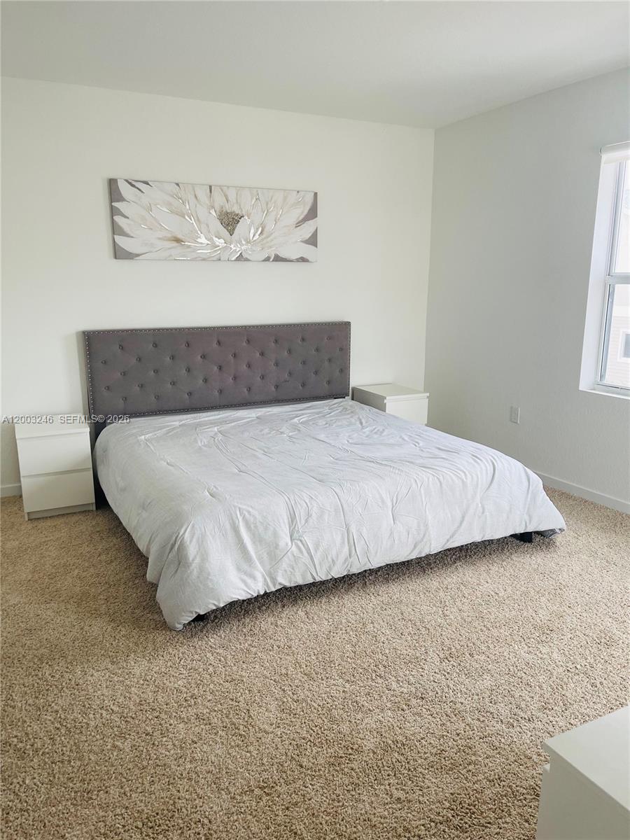 HAMILTON PLACE - Residential