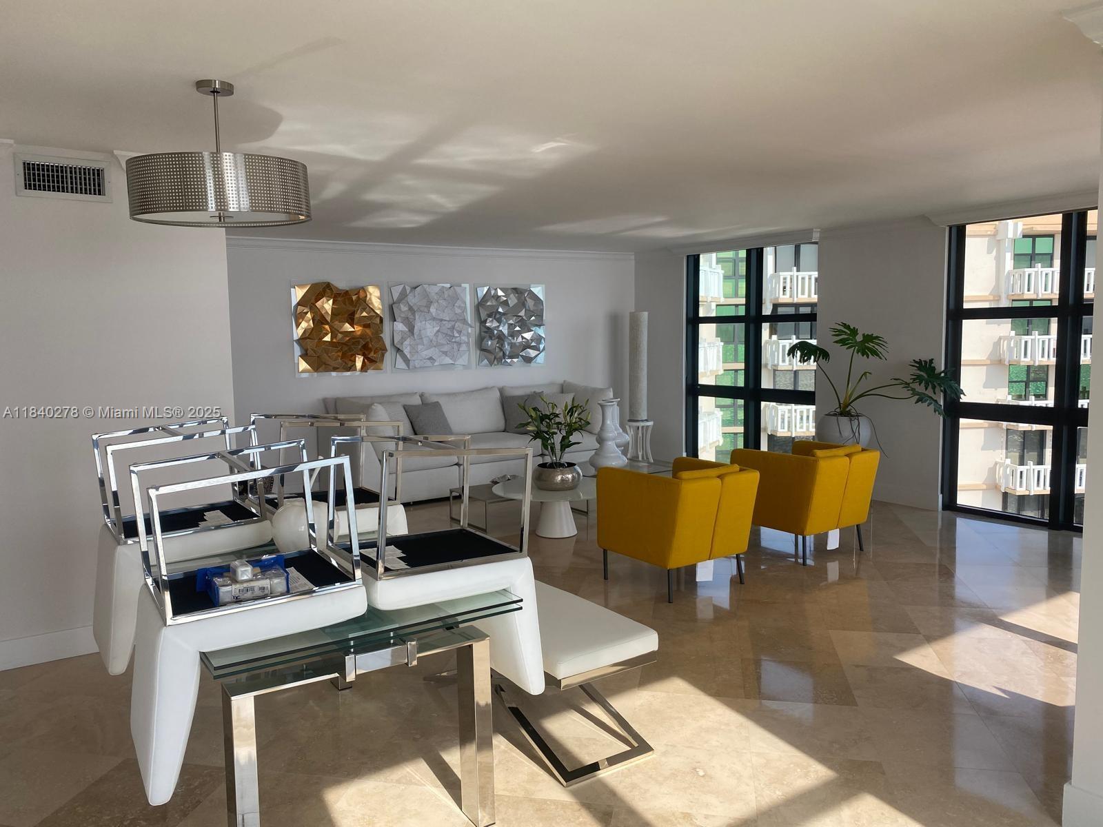 TOWERS OF KEY BISCAYNE CO - Residential Lease