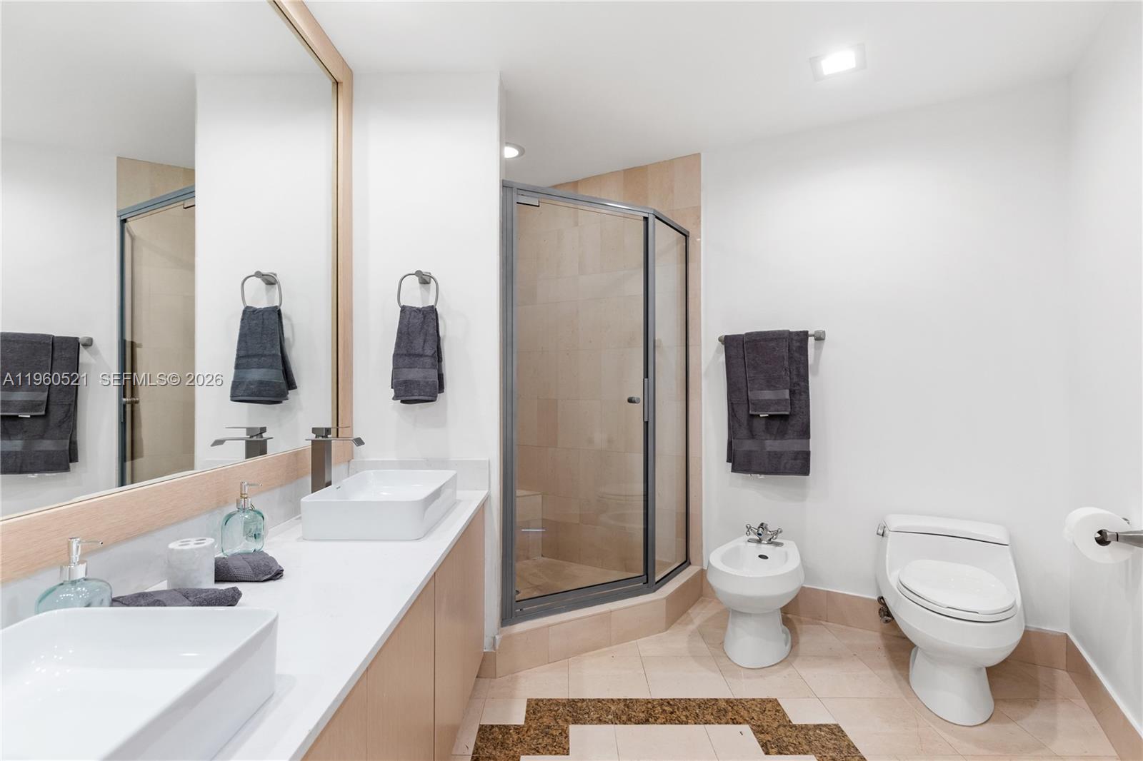 PORTOFINO TOWER CONDO - Residential