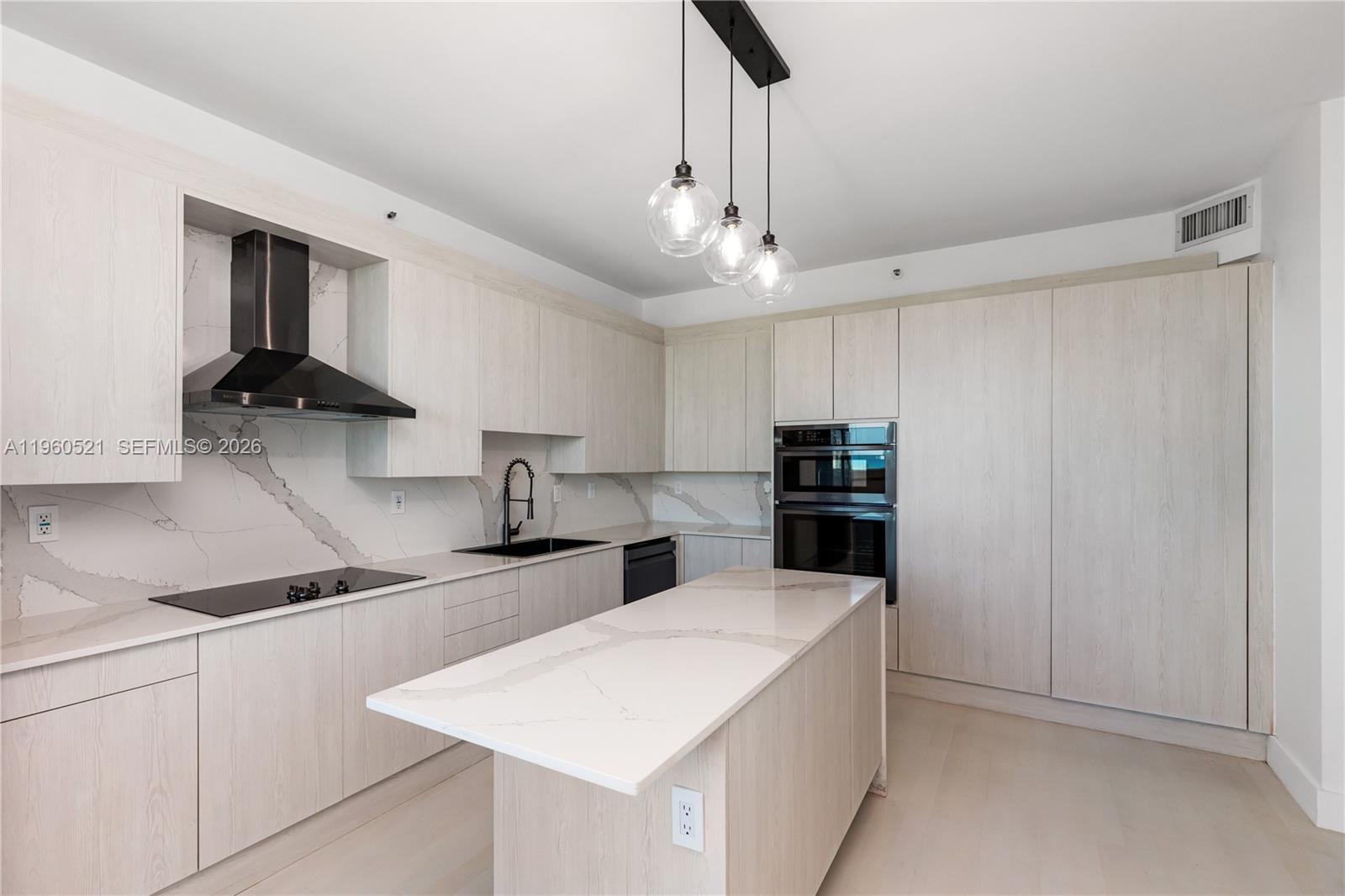 PORTOFINO TOWER CONDO - Residential