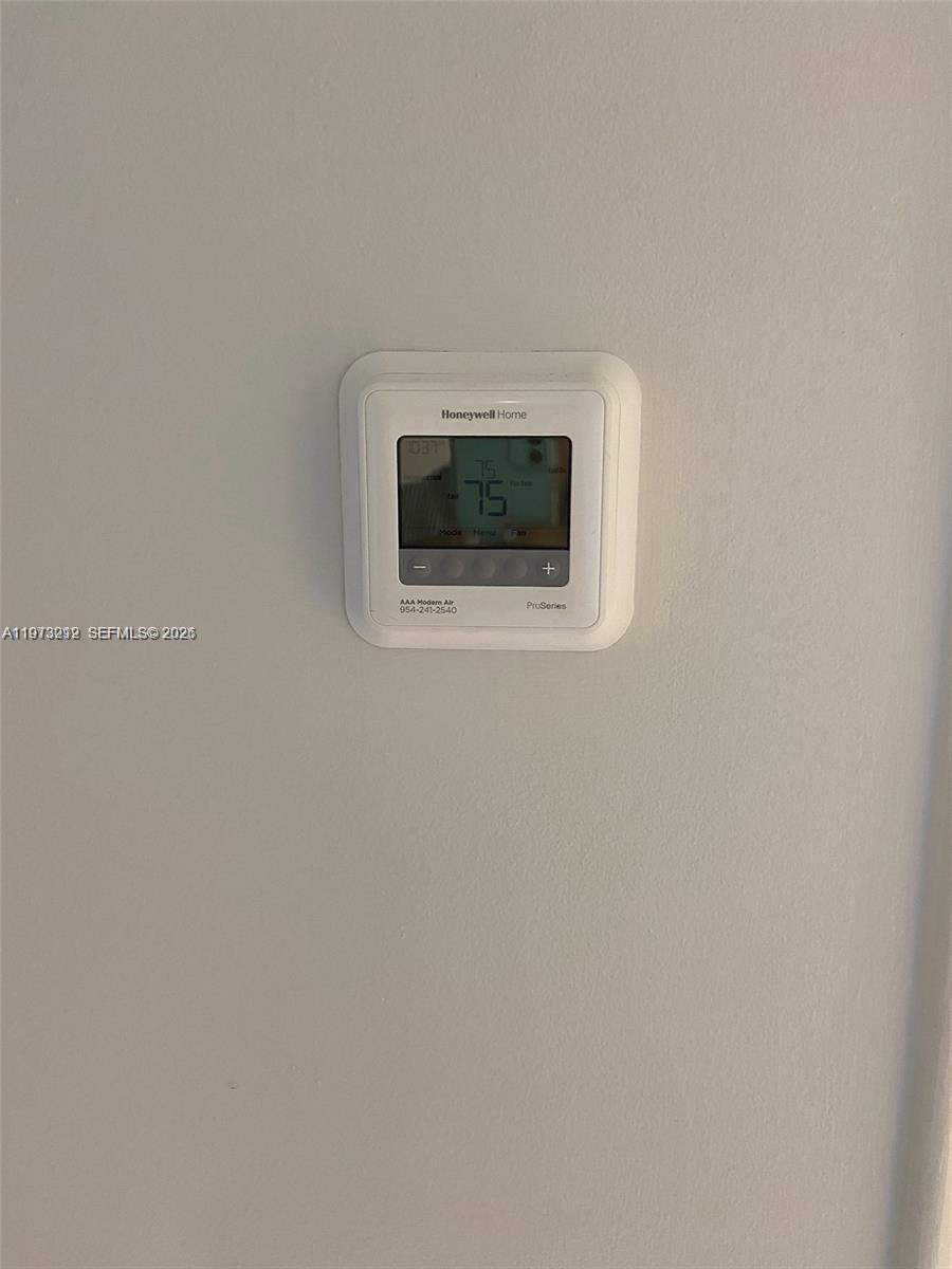 CAMBRIDGE AT CENTURY VILL - Residential Lease