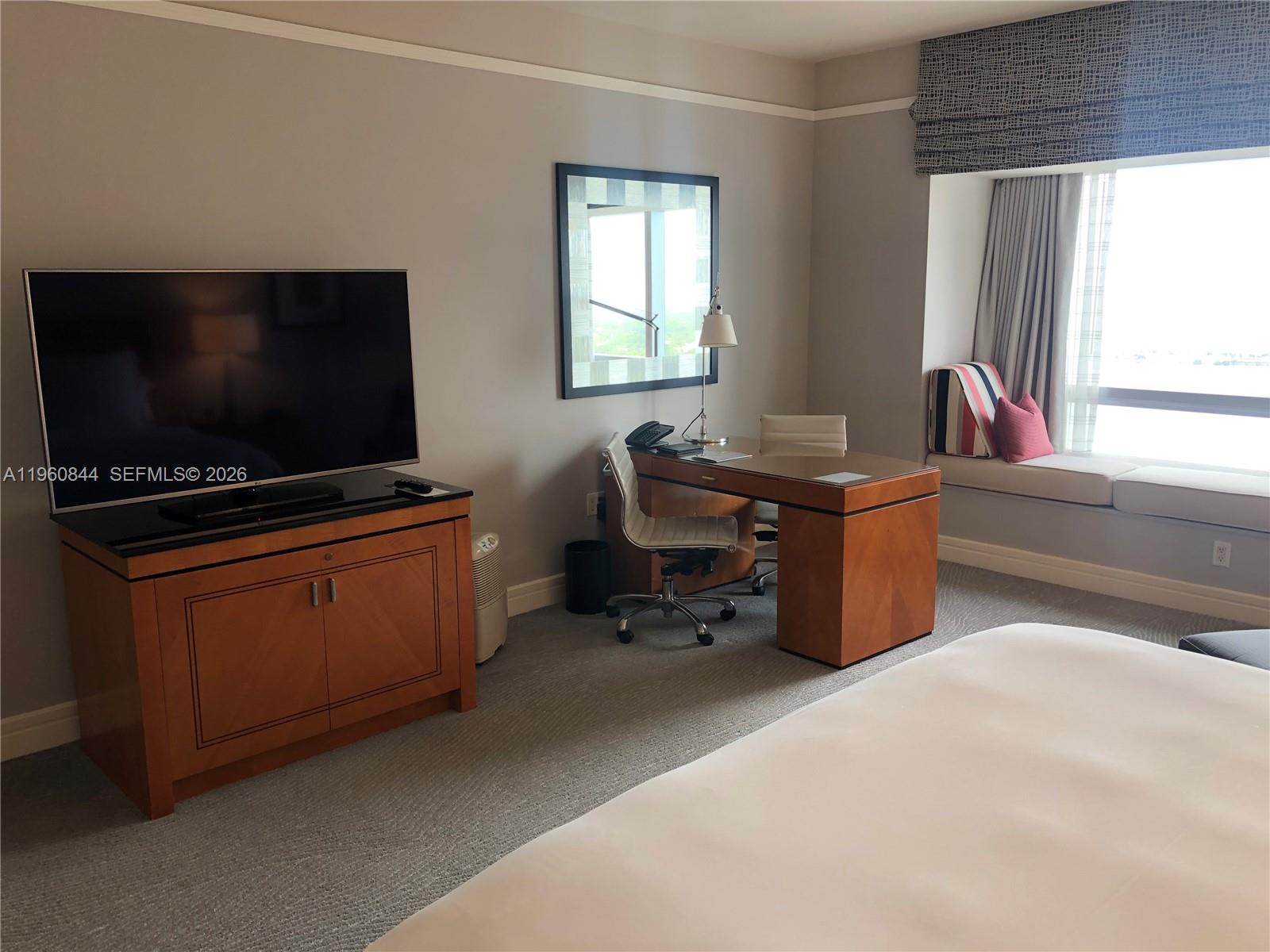 1435 Brickell Ave 3505