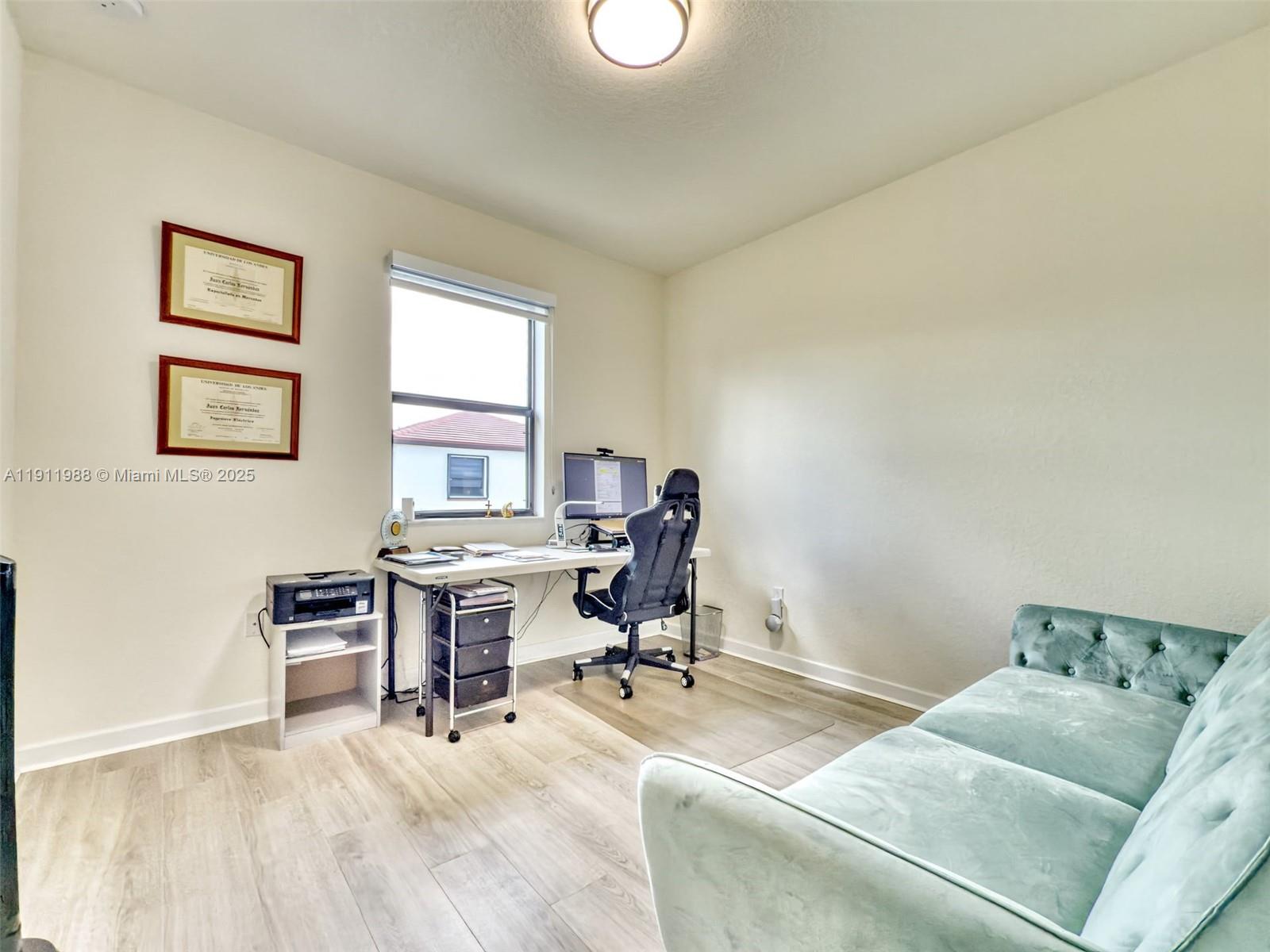 AQUABELLA SECTION TWO - Residential Lease